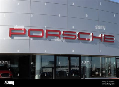 cincinnati porsche dealership|porsche dealers cincinnati.